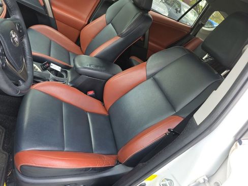 Used 2013 Toyota RAV4 Limited AWD/4WD image 11