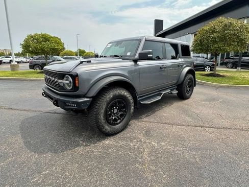 Used 2024 Ford Bronco Wildtrak AWD/4WD image 5