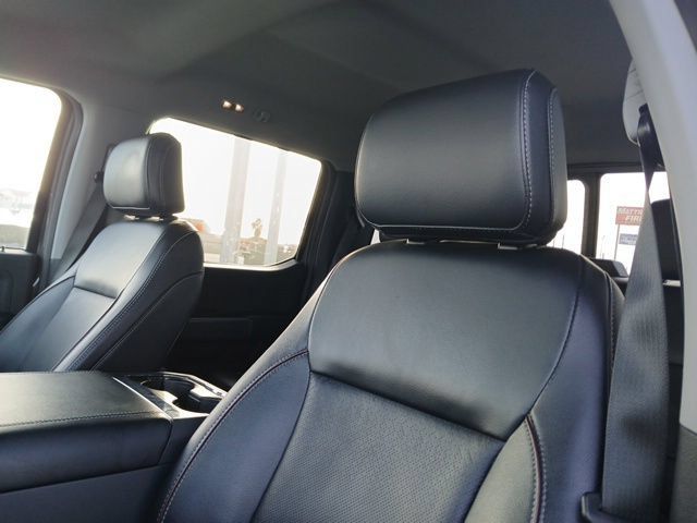 Used 2023 Ford F250 Lariat w/ Sport Appearance Package AWD/4WD image 27