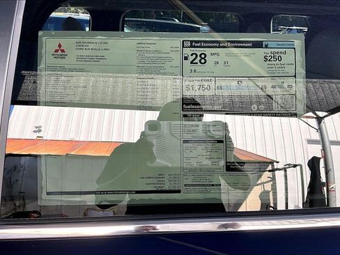 New 2026 Mitsubishi Outlander SE image 14