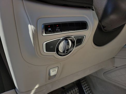 Certified 2021 Mercedes-Benz G 550 image 18