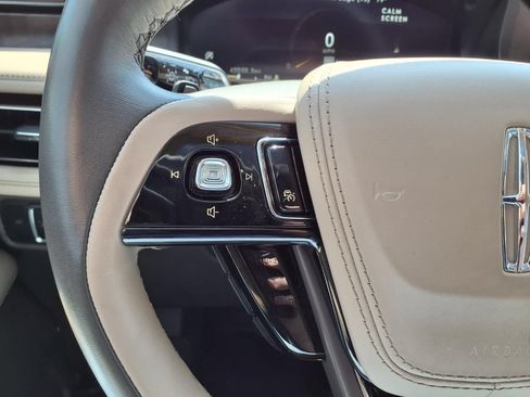 Used 2024 Lincoln Aviator Reserve w/ Equipment Group 201A RWD image 23