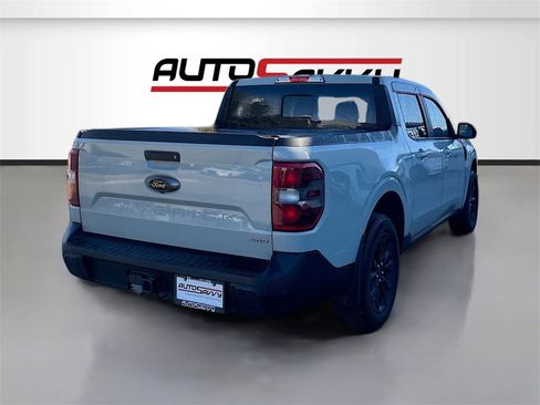 Used 2024 Ford Maverick Lariat w/ Black Appearance Package image 7