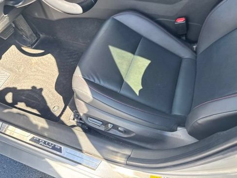 Used 2023 Toyota Prius Prime Premium FWD image 12