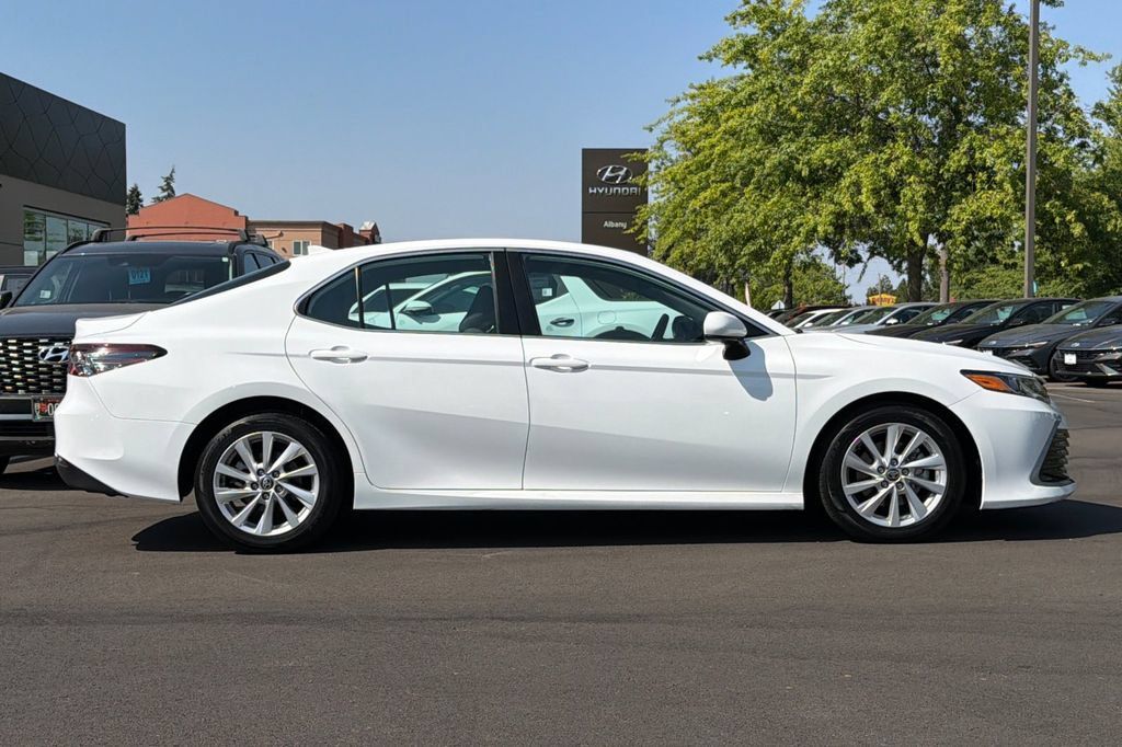 Used 2023 Toyota Camry LE FWD image 3