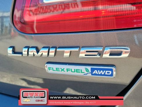 Used 2017 Ford Taurus Limited image 7
