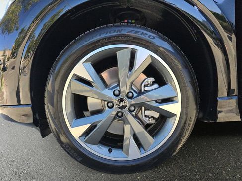 Certified 2023 Audi Q4 e-tron Premium Plus w/ Premium Plus image 33