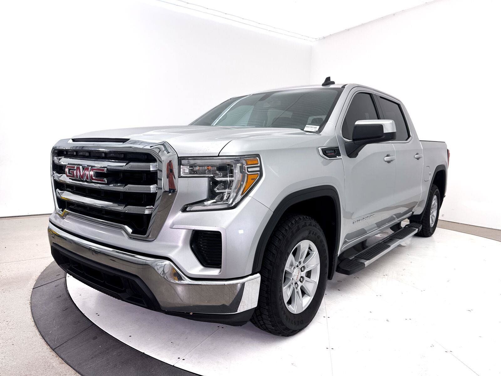 Used 2021 GMC Sierra 1500 SLE RWD image 3