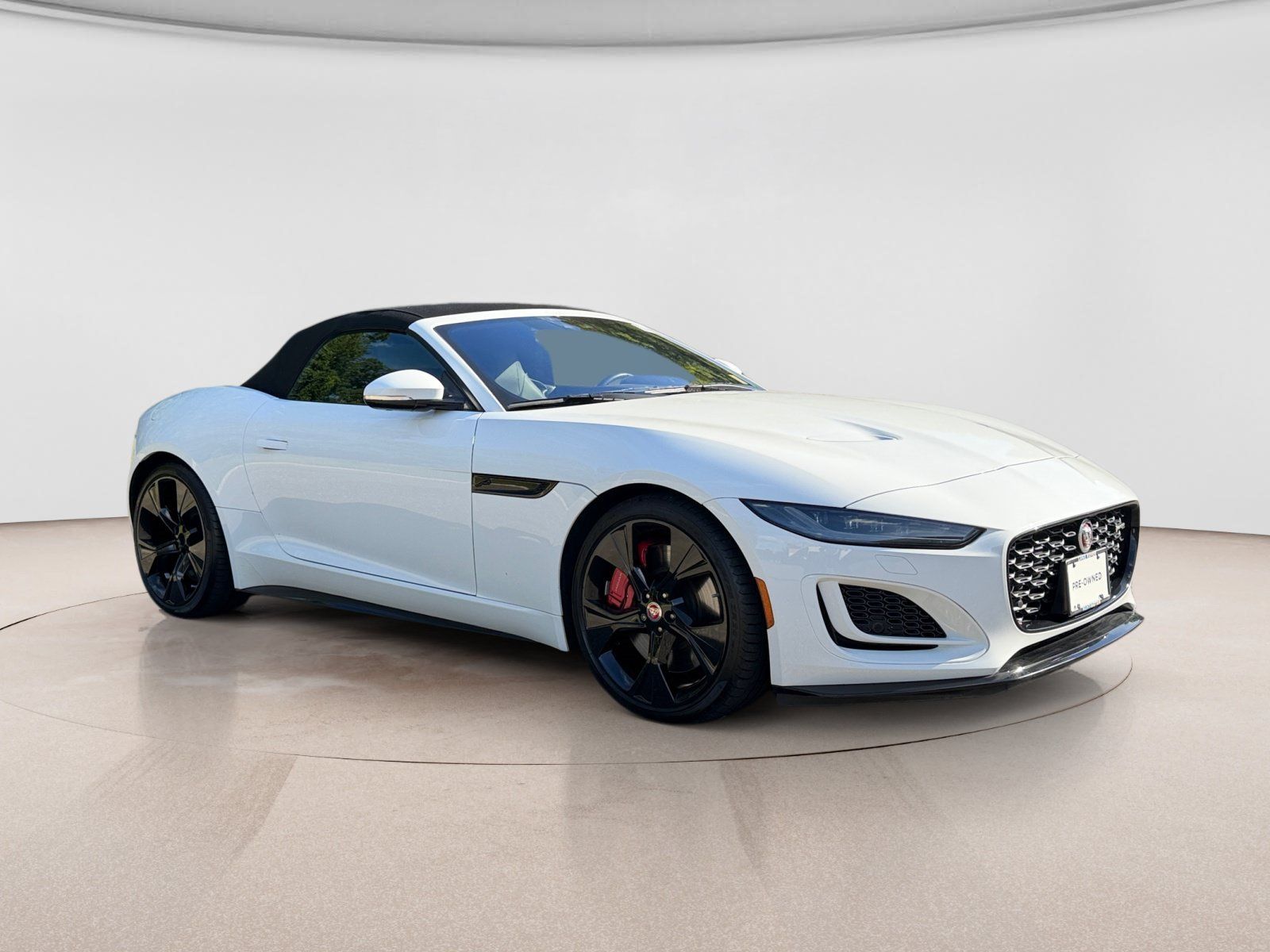 Used 2023 Jaguar F-TYPE R-Dynamic AWD/4WD image 7