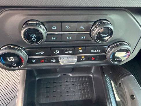 Used 2024 Ford Bronco Raptor w/ Interior Carbon Fiber Pack 6 AWD/4WD image 23