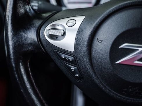 Used 2010 Nissan 370Z Touring w/ Sport Pkg RWD image 61