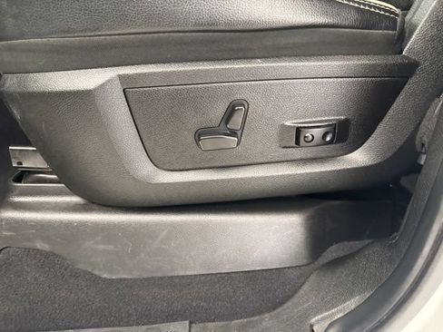 Used 2024 RAM 2500 Laramie AWD/4WD image 20