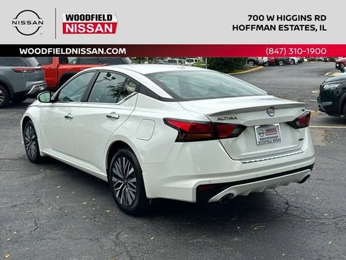 Certified 2023 Nissan Altima 2.5 SV w/ SV Premium Package AWD/4WD image 6