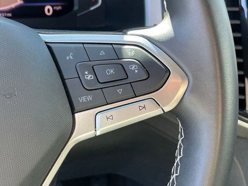 Certified 2023 Volkswagen Atlas SEL image 19