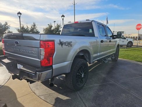 Used 2022 Ford F250 XL w/ STX Appearance Package image 9