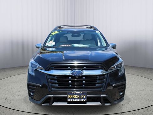 Used 2023 Subaru Ascent Limited w/ Technology Package AWD/4WD image 3