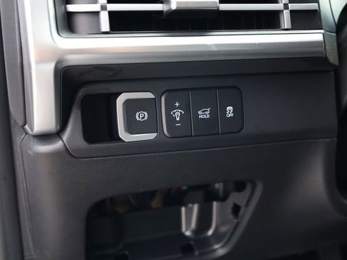 Used 2025 Hyundai Santa Fe SEL AWD/4WD image 14