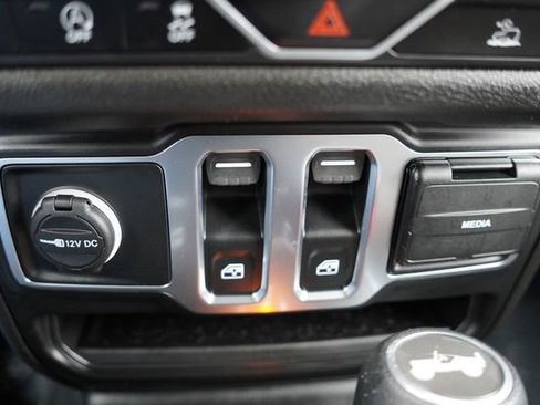 Certified 2024 Jeep Wrangler Sport S image 23