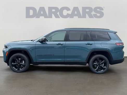 New 2026 Jeep Grand Cherokee L Limited w/ Limited Altitude Package AWD/4WD image 4