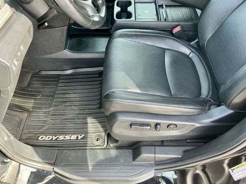 Used 2025 Honda Odyssey EX-L image 40