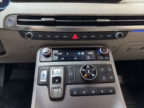 Used 2024 Hyundai Palisade Calligraphy AWD/4WD image 24