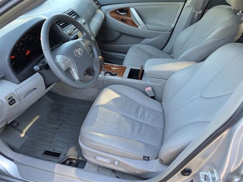 Used 2009 Toyota Camry image 9