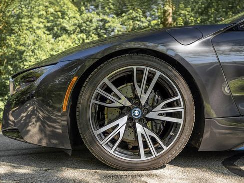 Used 2015 BMW i8 AWD/4WD image 4