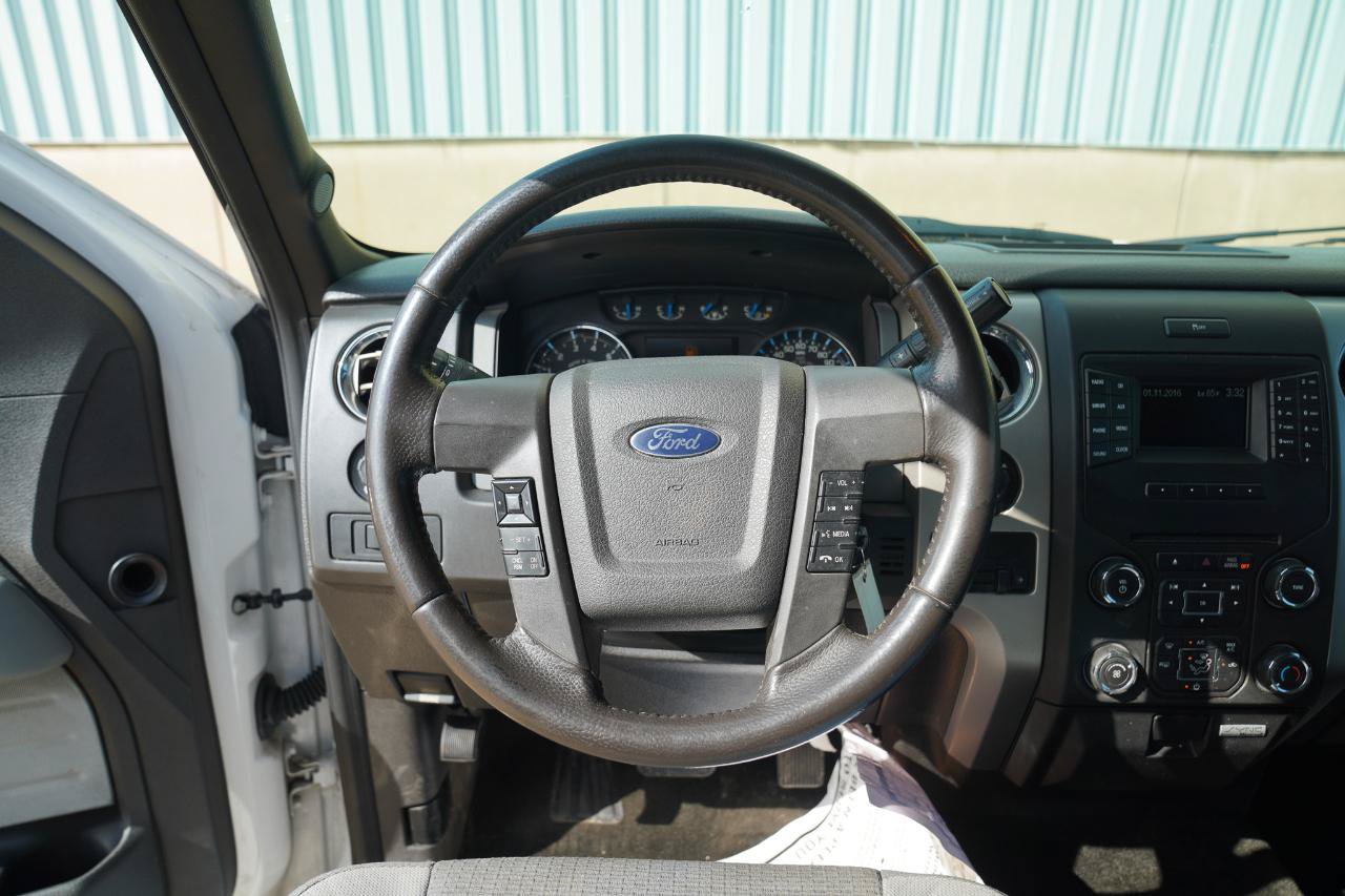 Used 2014 Ford F150 XLT w/ Equipment Group 302A Luxury AWD/4WD image 22