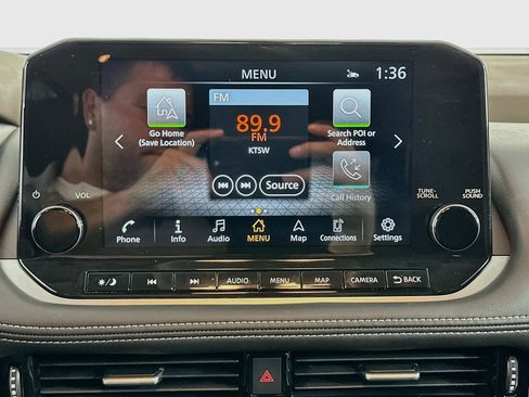 Used 2023 Nissan Rogue SL w/ SL Premium Package FWD image 21