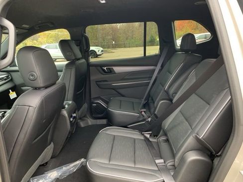 New 2026 Buick Enclave Sport Touring w/ Power Package image 25