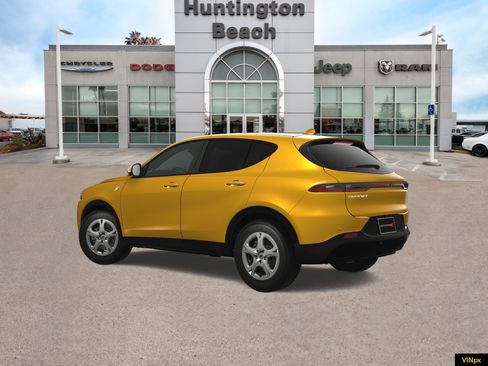New 2023 Dodge Hornet GT Plus w/ Track Pack image 4