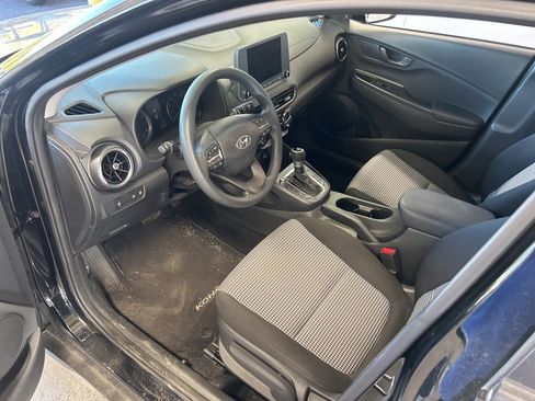 Used 2023 Hyundai Kona SE AWD/4WD image 5