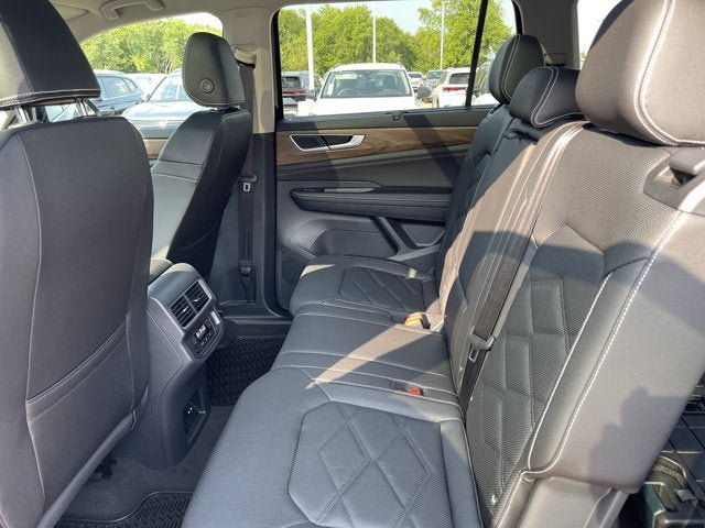 New 2026 Volkswagen Atlas SE FWD image 20