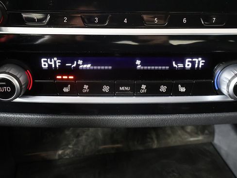 Used 2023 BMW 530e xDrive w/ Convenience Package AWD/4WD image 49