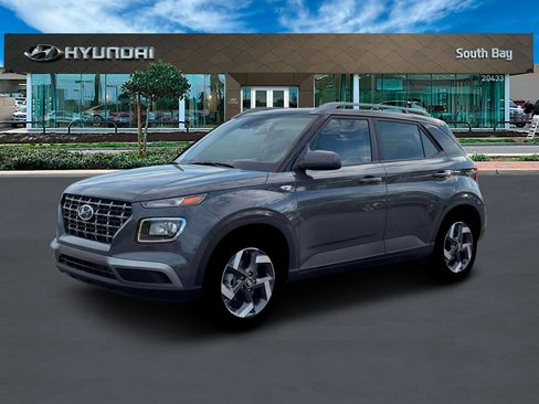 New 2026 Hyundai Venue SEL image 2