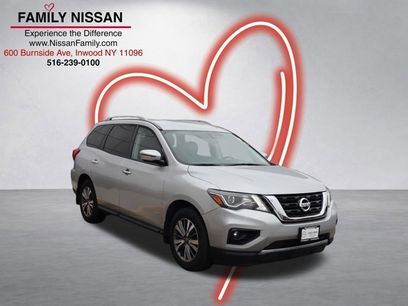Certified 2019 Nissan Pathfinder SV