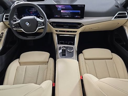 Certified 2025 BMW 330i xDrive Sedan w/ Premium Package image 19