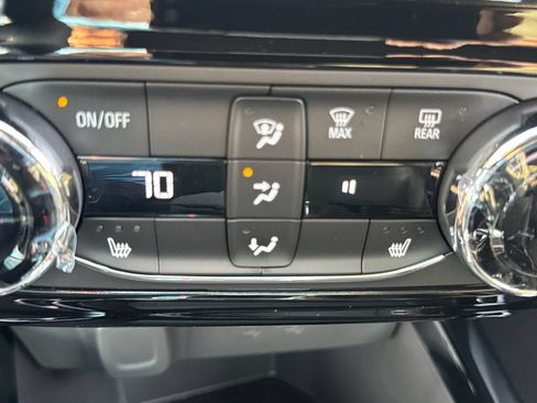 New 2026 Chevrolet Trax RS w/ Driver Confidence Package FWD image 18