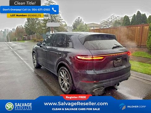 Used 2020 Porsche Cayenne image 4