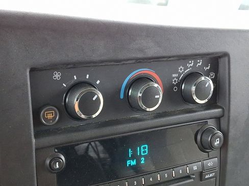 Used 2014 Chevrolet Express 1500 LT w/ LT Preferred Equipment Group image 17