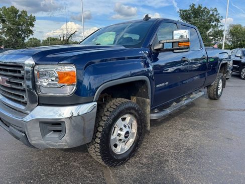 Used 2015 GMC Sierra 2500 SLE AWD/4WD image 9