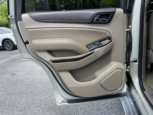 Used 2016 GMC Yukon SLT RWD image 38