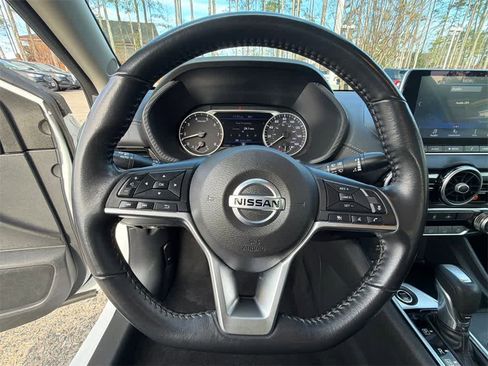 Used 2022 Nissan Sentra SV image 21