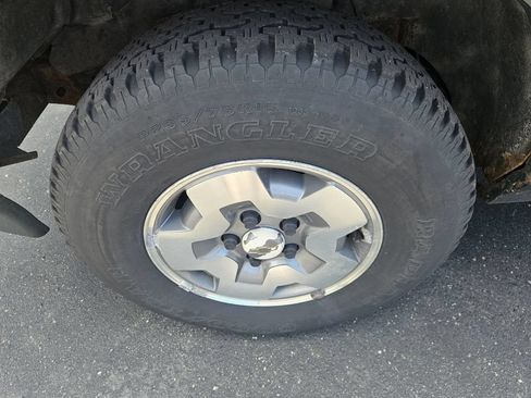 Used 2002 Chevrolet Blazer LS w/ Preferred Equipment Group AWD/4WD image 20