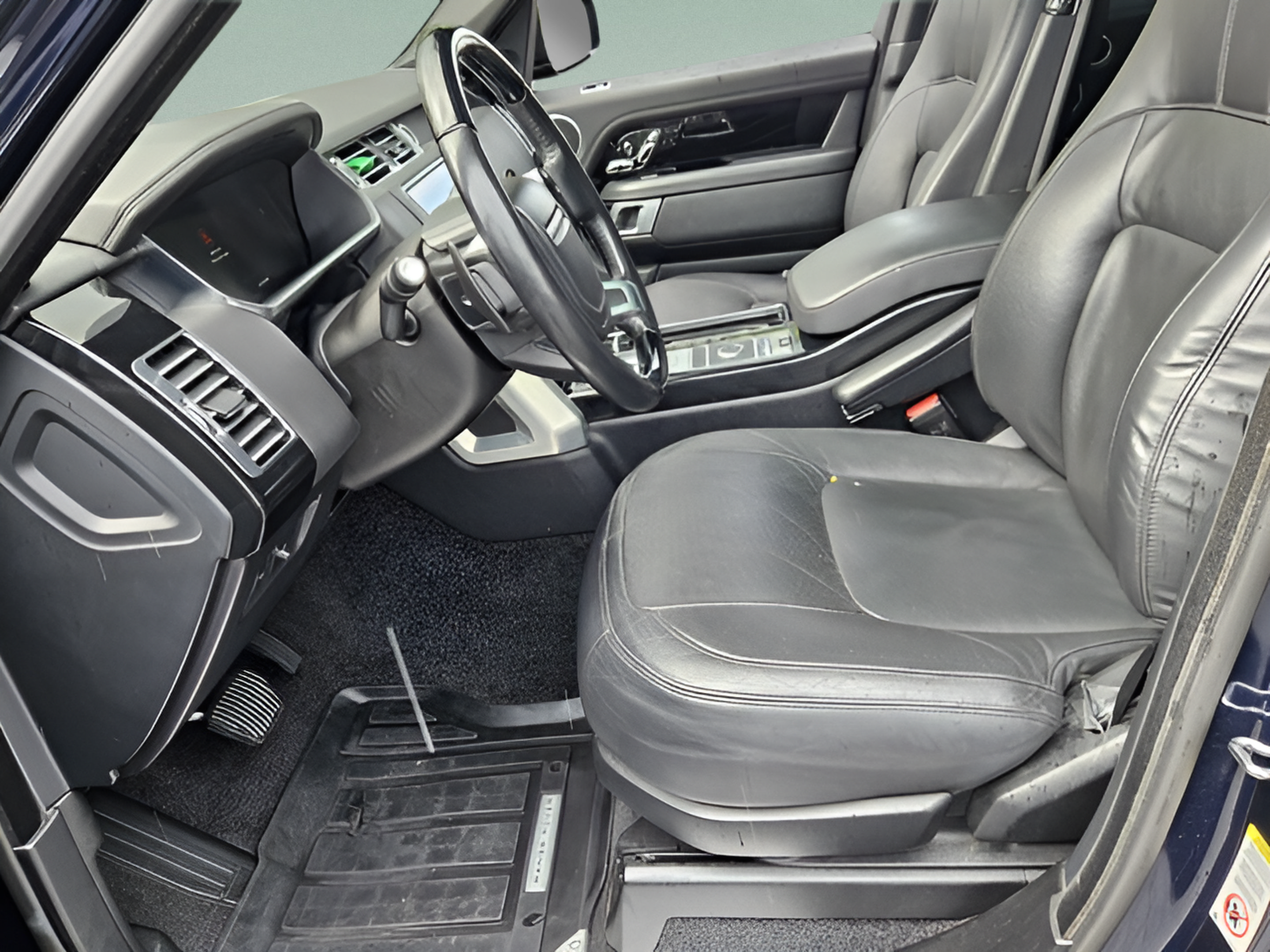 Used 2020 Land Rover Range Rover HSE AWD/4WD image 11