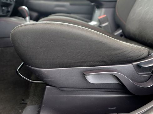 Used 2021 Mitsubishi Outlander Sport ES image 16