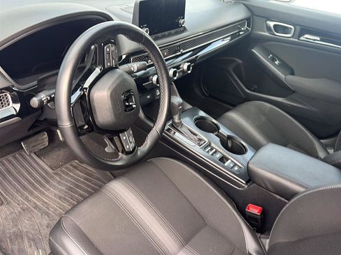 Used 2024 Honda Civic Sport image 8