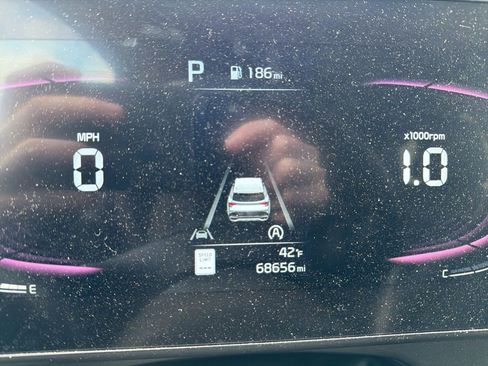 Certified 2023 Kia Sportage EX image 5