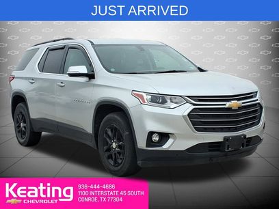 Used 2020 Chevrolet Traverse LT