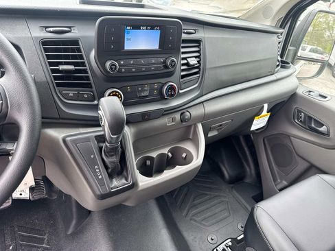 New 2025 Ford Transit 250 Low Roof image 20